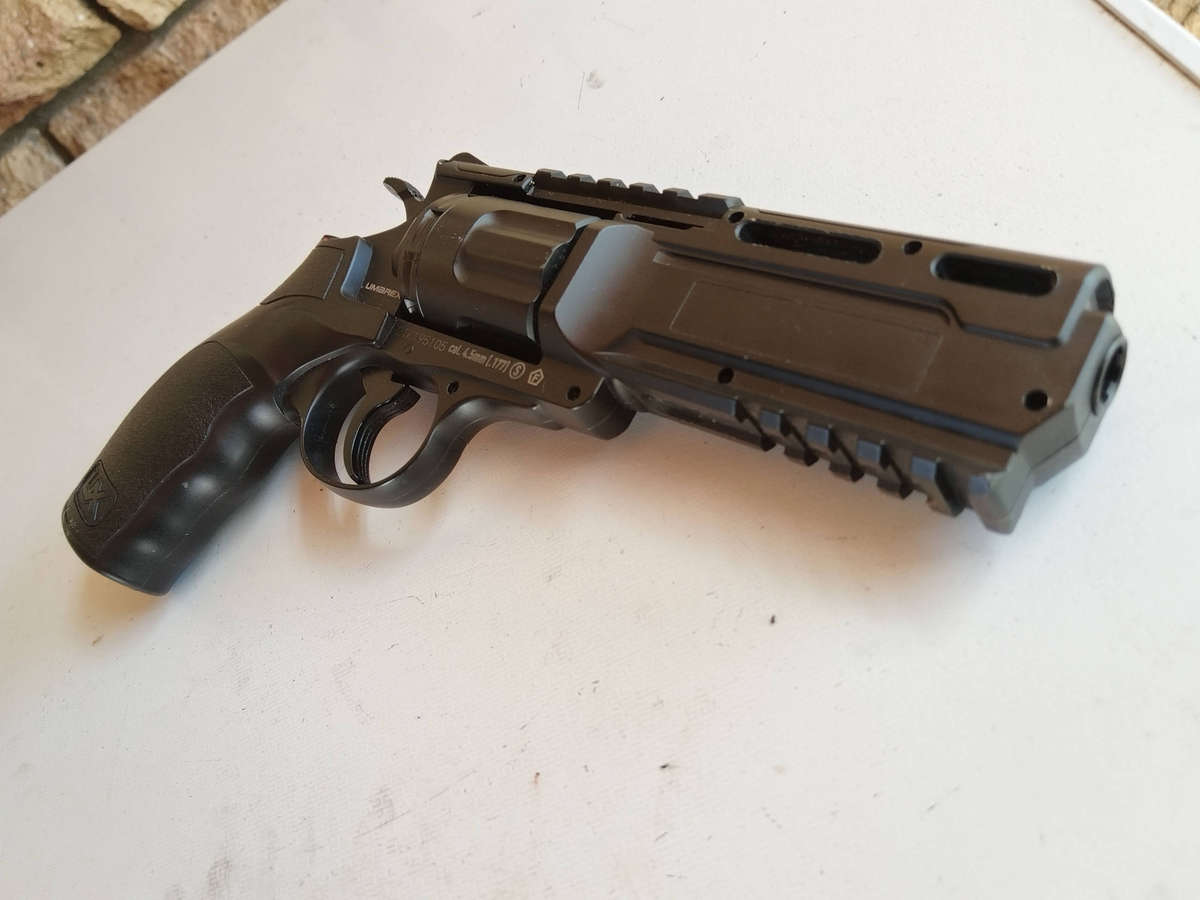 PRICE DROP - Umarex Tornado 4.5mm Steel BB Co2 Revolver