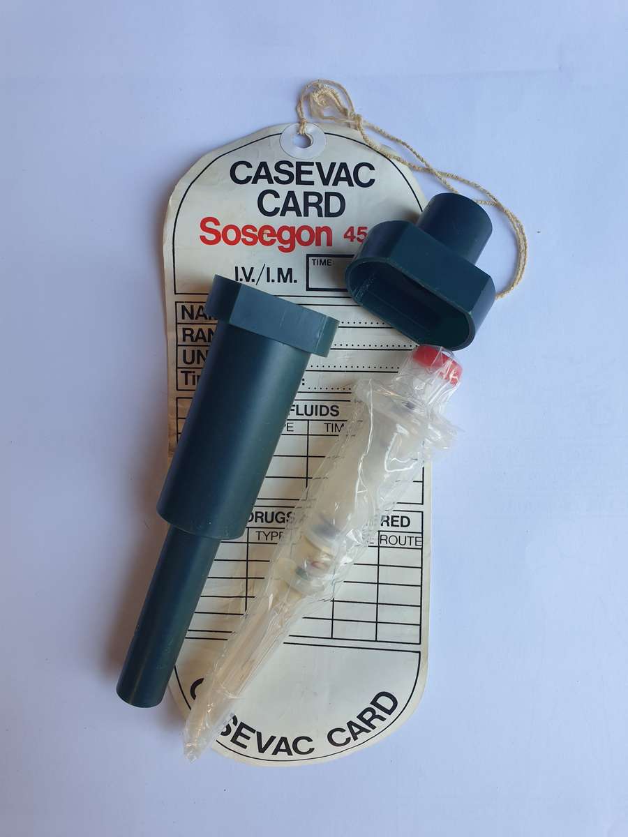 original & rarely found Rhodesian Army used/ issue SOSEGON (morphine) carrier and casualty card