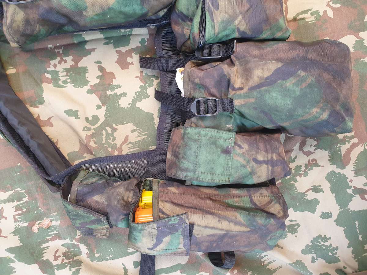 good used condition clean & bright 32 Bn DPM camo type 1 battle-jacket SWA/Angola border war era