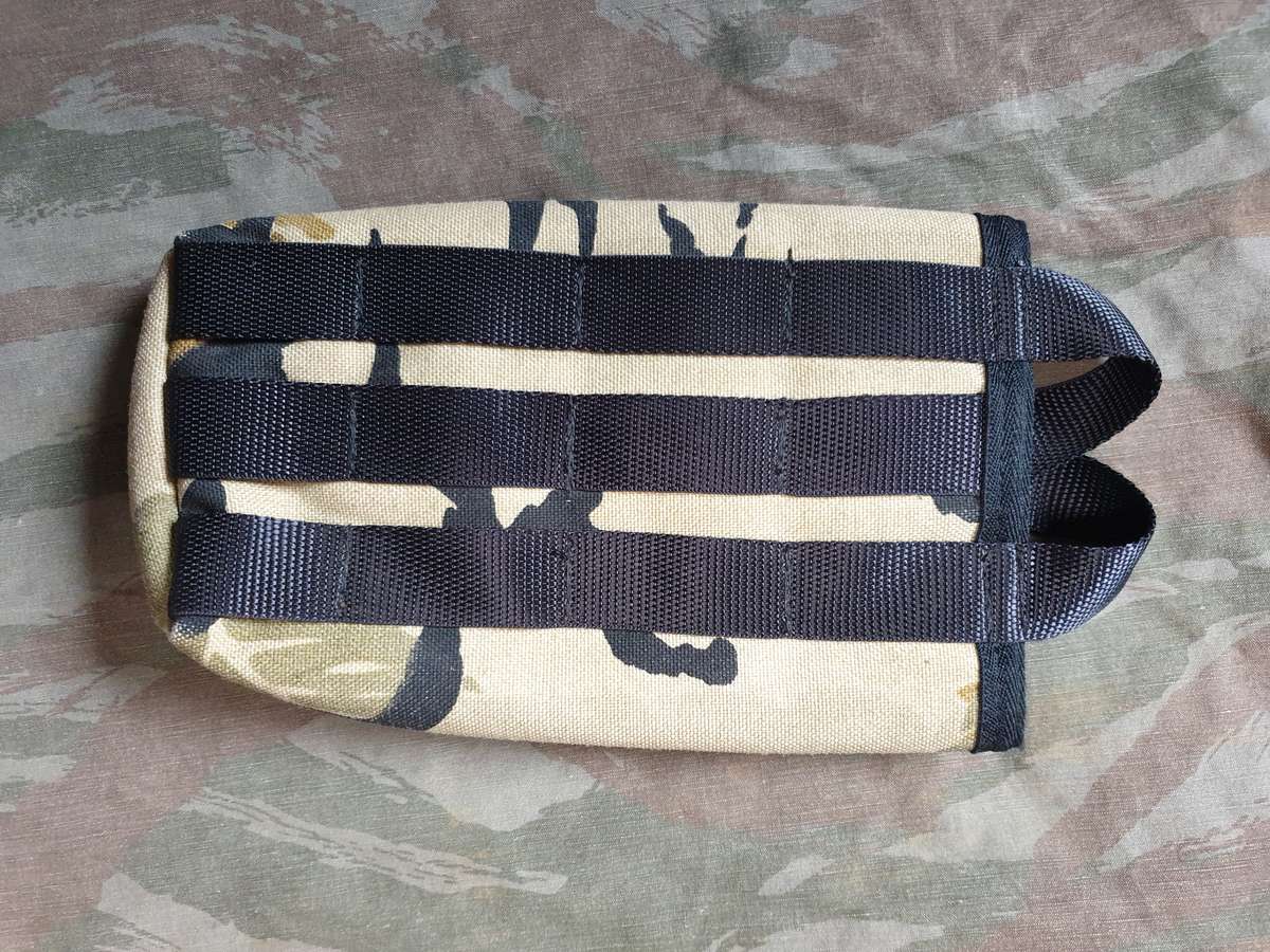 100% original SWA/Angola bushwar period unknown use VERY rarely seen SWATF era SWA RECCE camo pouch