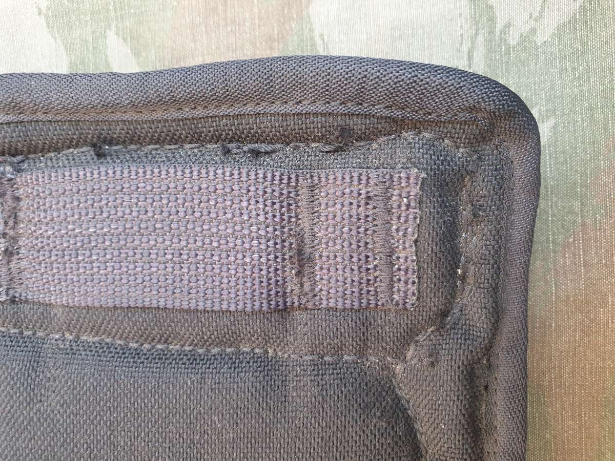 original SWA/Angola bushwar period SADF SA SF issue black urban loose 4 x SMG mags pouch clean