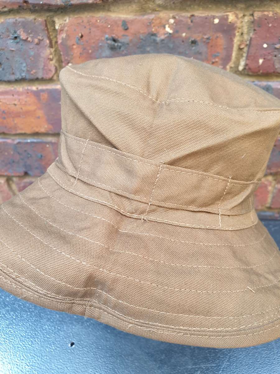 100% mint unused original SADF era SWA/Angola bushwar period nutria "browns" bush-hat aka boshoed sz