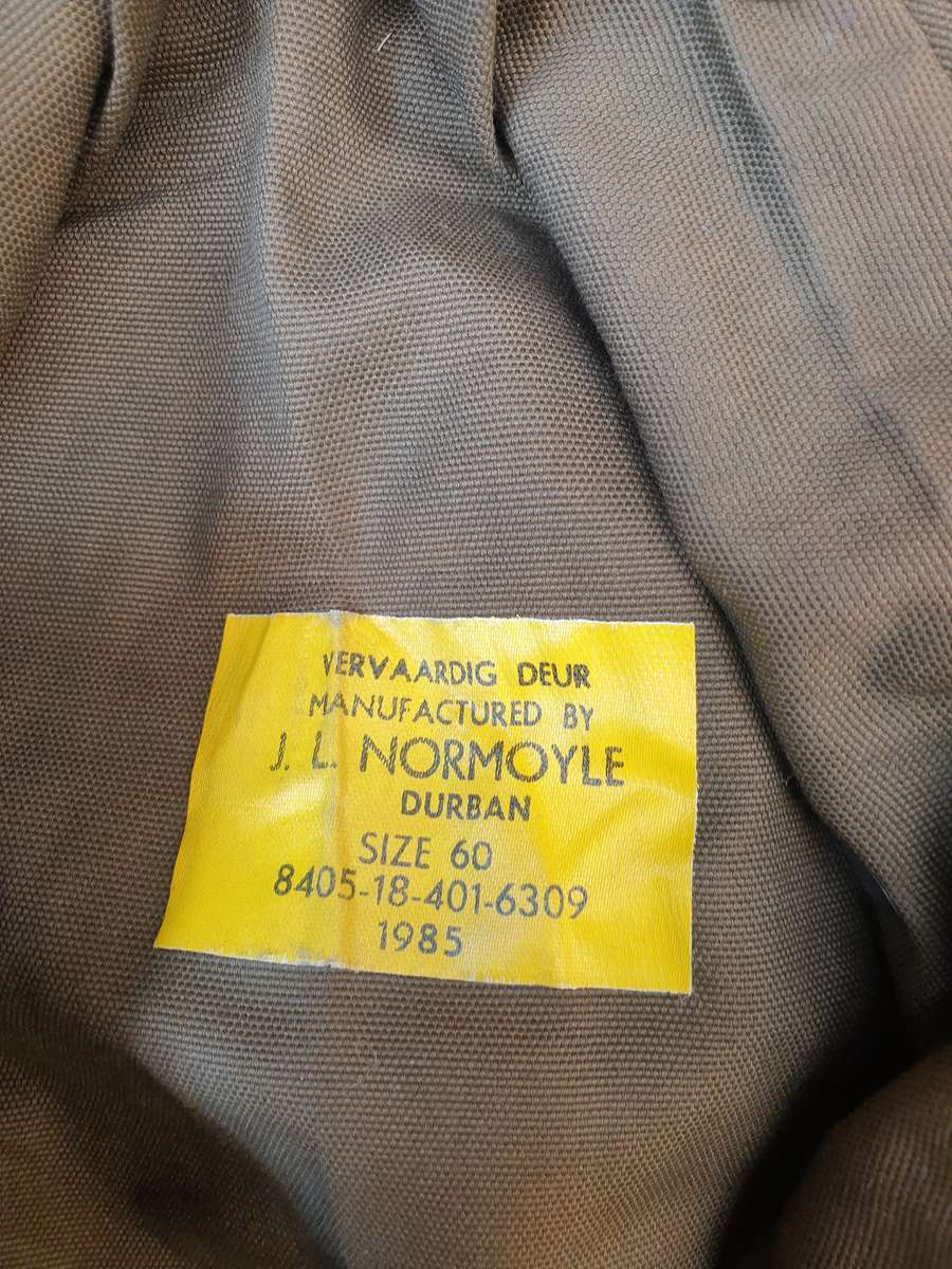 100% mint unused original SADF era SWA/Angola bushwar period nutria "browns" bush-hat aka boshoed sz