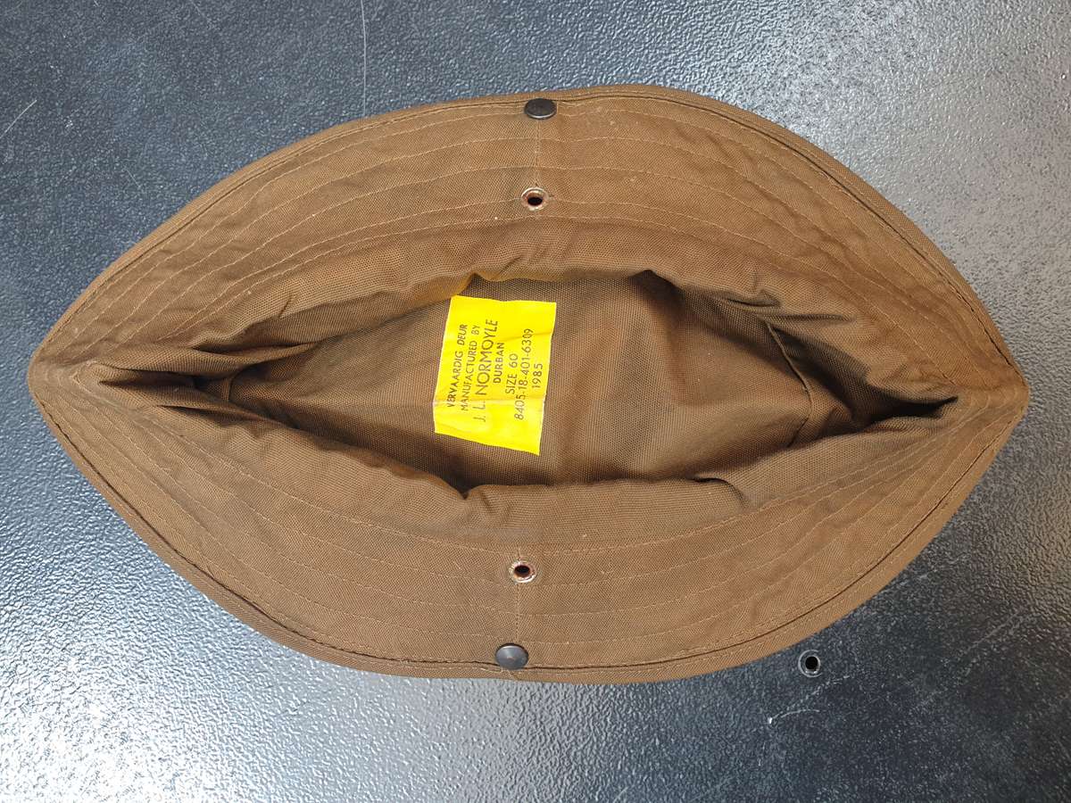 100% mint unused original SADF era SWA/Angola bushwar period nutria "browns" bush-hat aka boshoed sz