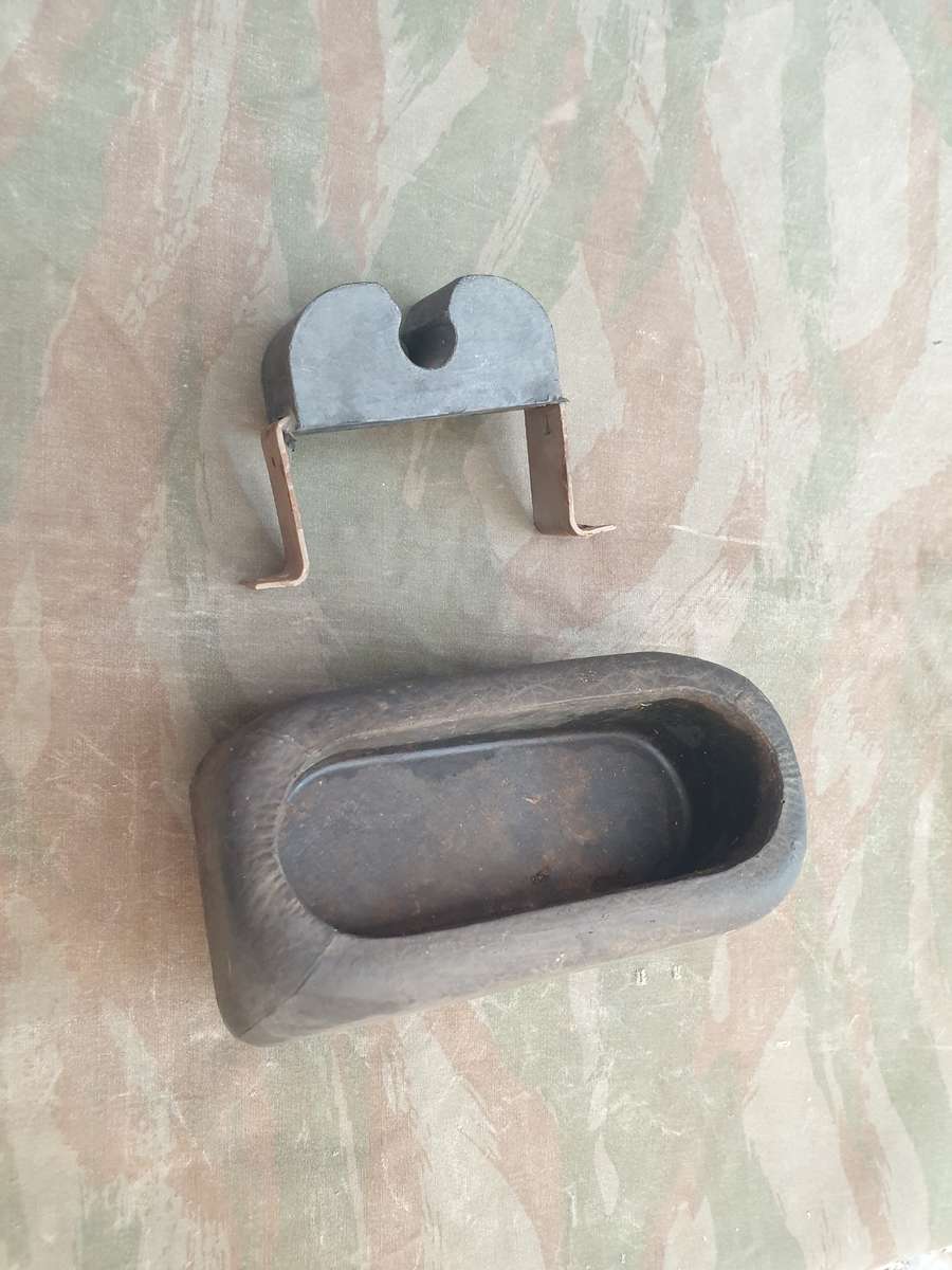 original SWA/Angola bushwar period SADF vehicle rifle mount (eg. in buffel) stock base& barrel clamp