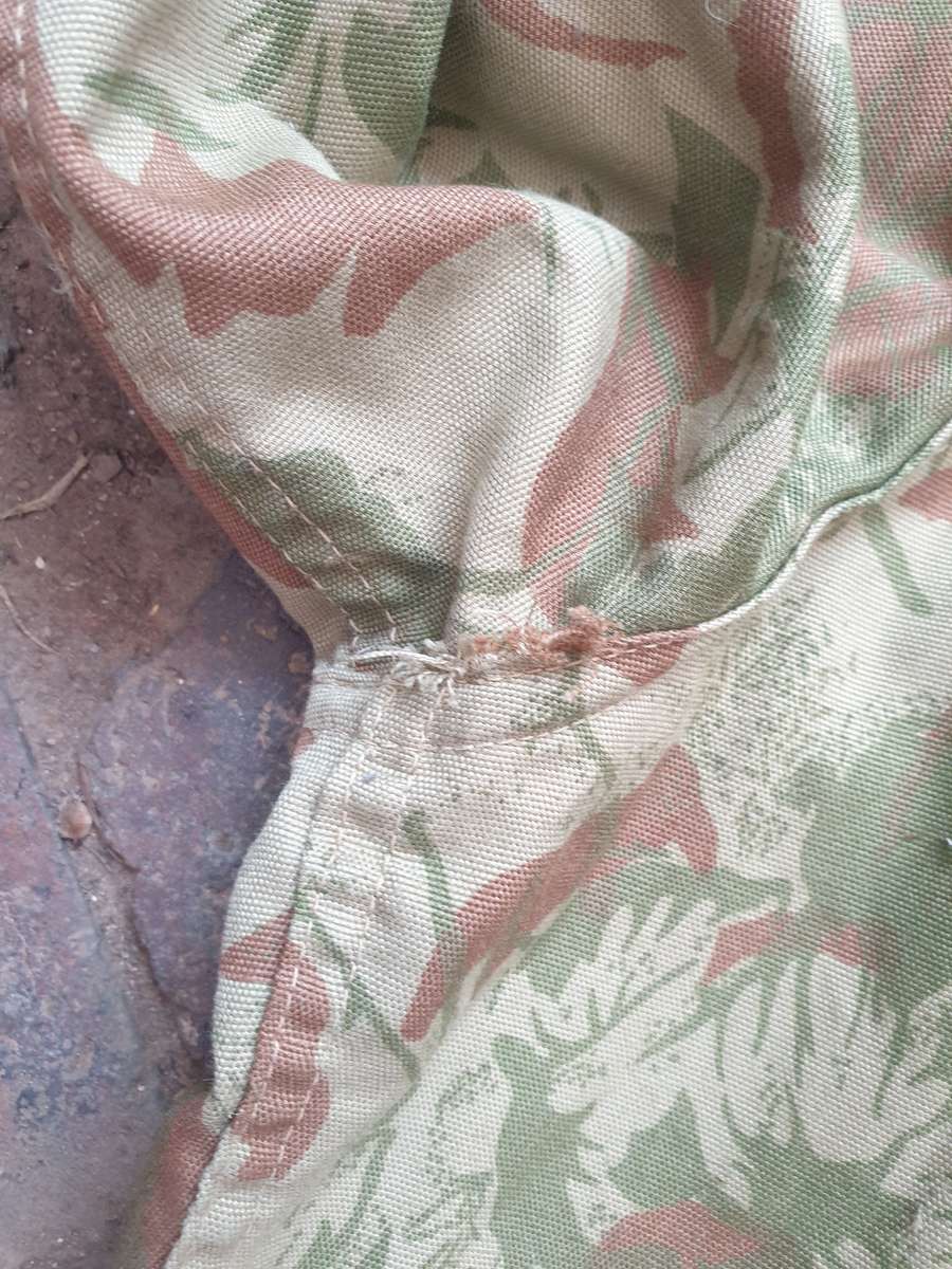 original bushwar period dated 71 (obsolete) SAP era 2nd patt camo bush-jacket used small size (med)