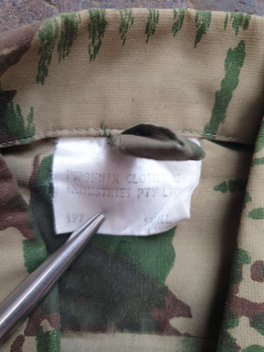 original bushwar period dated 71 (obsolete) SAP era 1st patt camo l/s shirt  small size used clean