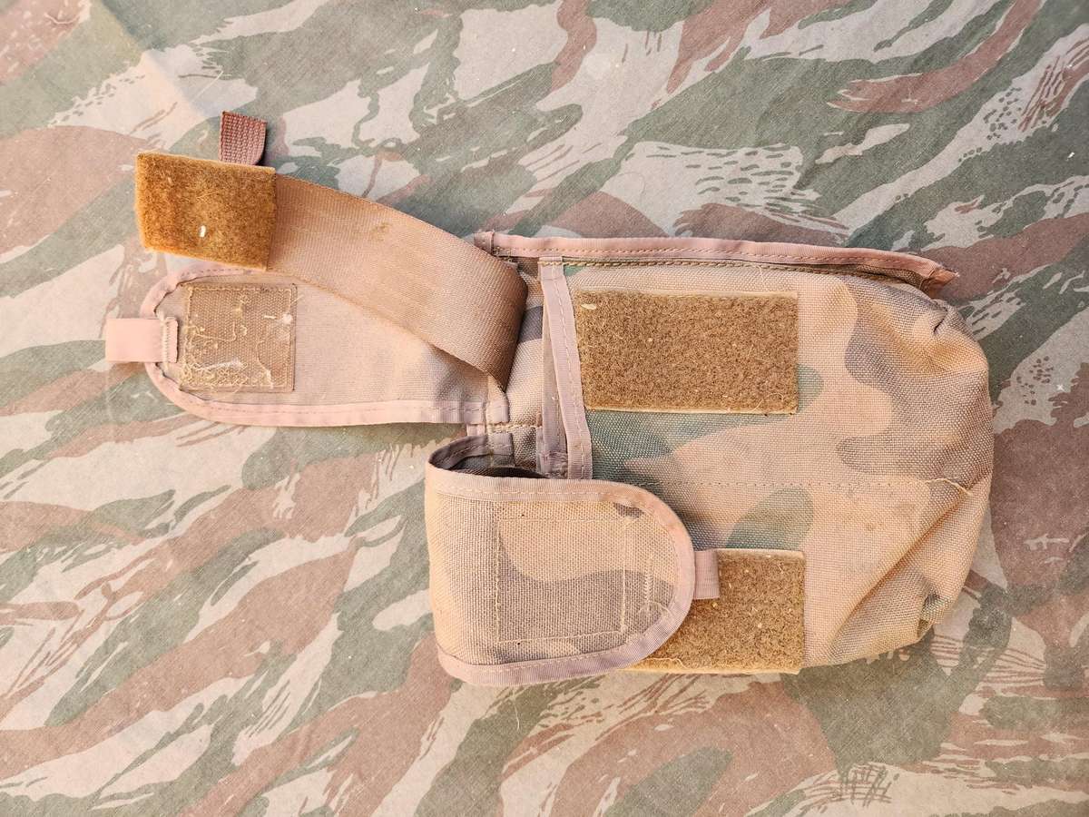 scarce double (holds four R4 mags) flap patt 90 "cabbage patch" camo mag pouch in good used condion