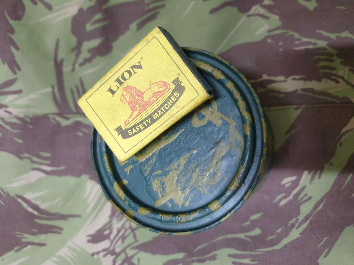 original Rhodesian era period piece hand camo painted soldier's individual ration tin clean as per
