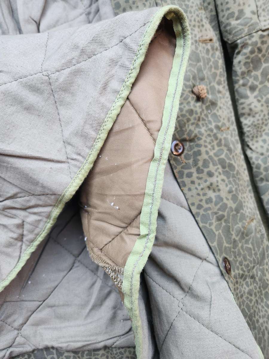 late cold war era Polish winter parka jacket size small - removable inner blanket lining - good used