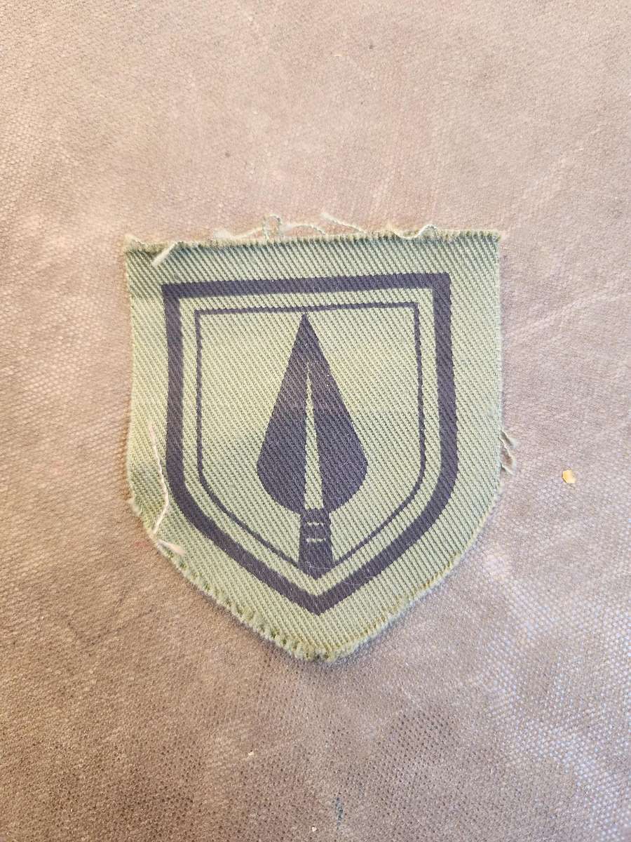 new & unused 100% original period Rhodesia Pfumo Re Vanhu auxillary cloth badge in clean condition