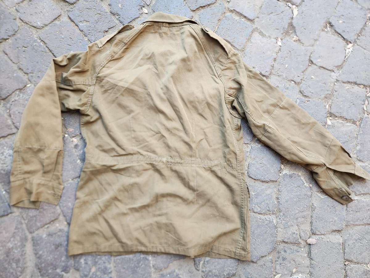 clean used condition SADF era SA army issue early type (slanted top pockets) nutria bush-jacket