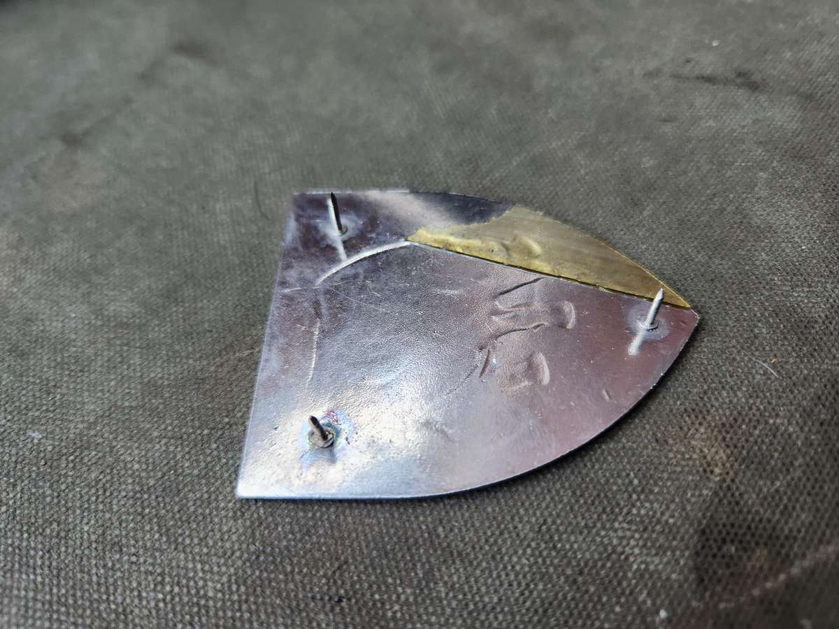 very scarce SADF era SA Army 3 Armoured Pers Carrier Sqn tunic flash (left) with all 3 rear pins