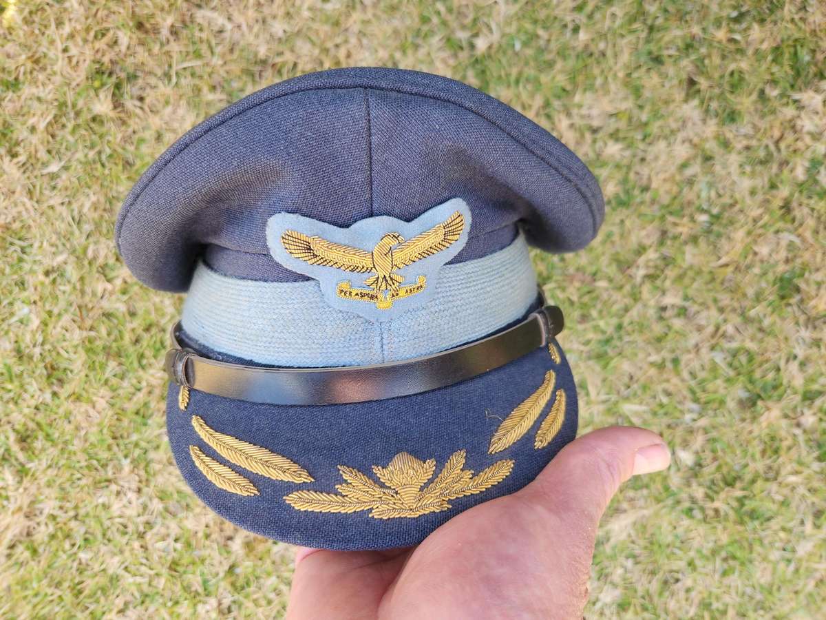 clean used 100% original SADF era SWA/Angola bushwar period SAAF senior officers peak cap large size