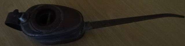 ANTIQUE KAYES OF LEEDS UK OILER (HEIGHT 8 CM)