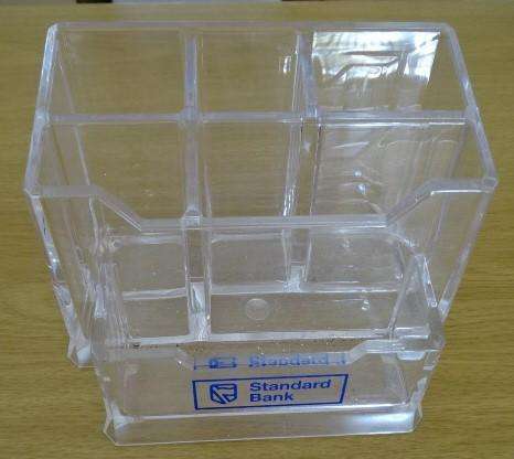 STANDARD BANK CORPORATE PLASTIC DESK HOLDER (COLLECTABLE)