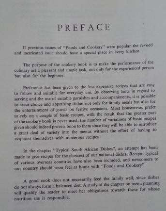 FOODS AND COOKERY FIRST METRICATED EDITION (OLD)