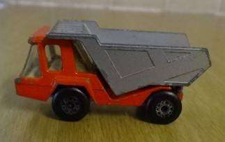 MATCHBOX NO 23 ATLAS DUMP TRUCK - LESNEY SUPERFAST