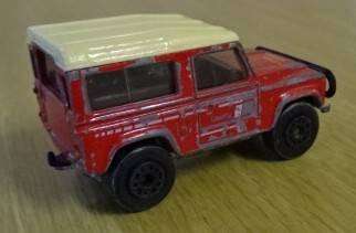 MATCHBOX LAND ROVER NINETY 1987 ( MADE IN THAILAND)