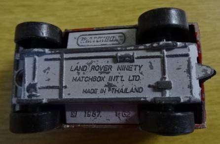 MATCHBOX LAND ROVER NINETY 1987 ( MADE IN THAILAND)