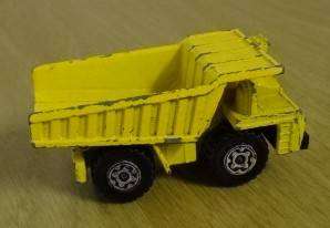 MATCHBOX LESNEY NO 58 FAUN DUMP TRACK (MADE IN ENGLAND)
