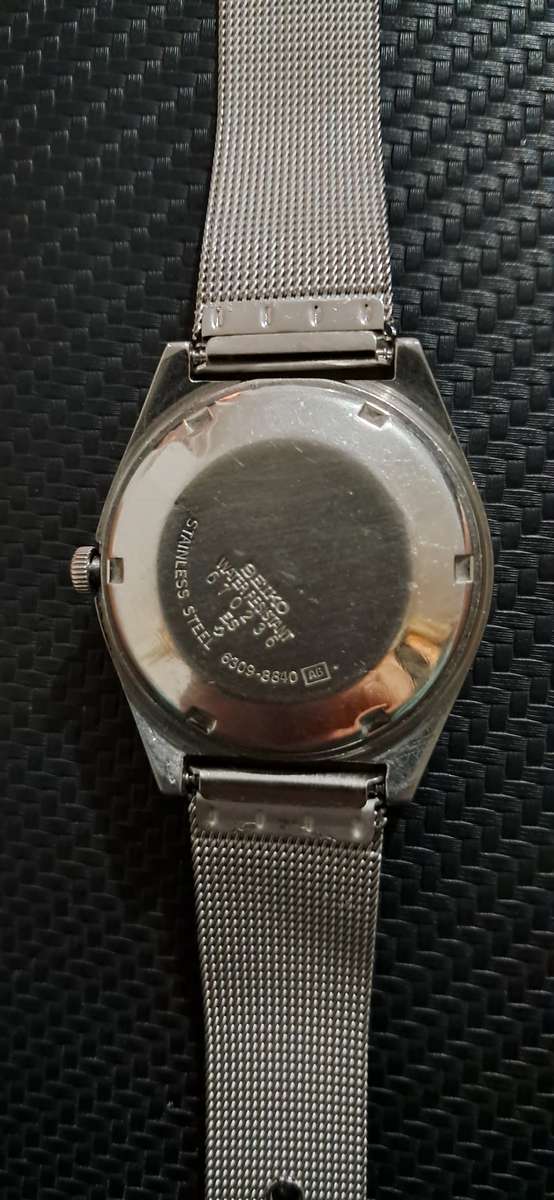 Vintage Seiko 5 Automatic day date watch