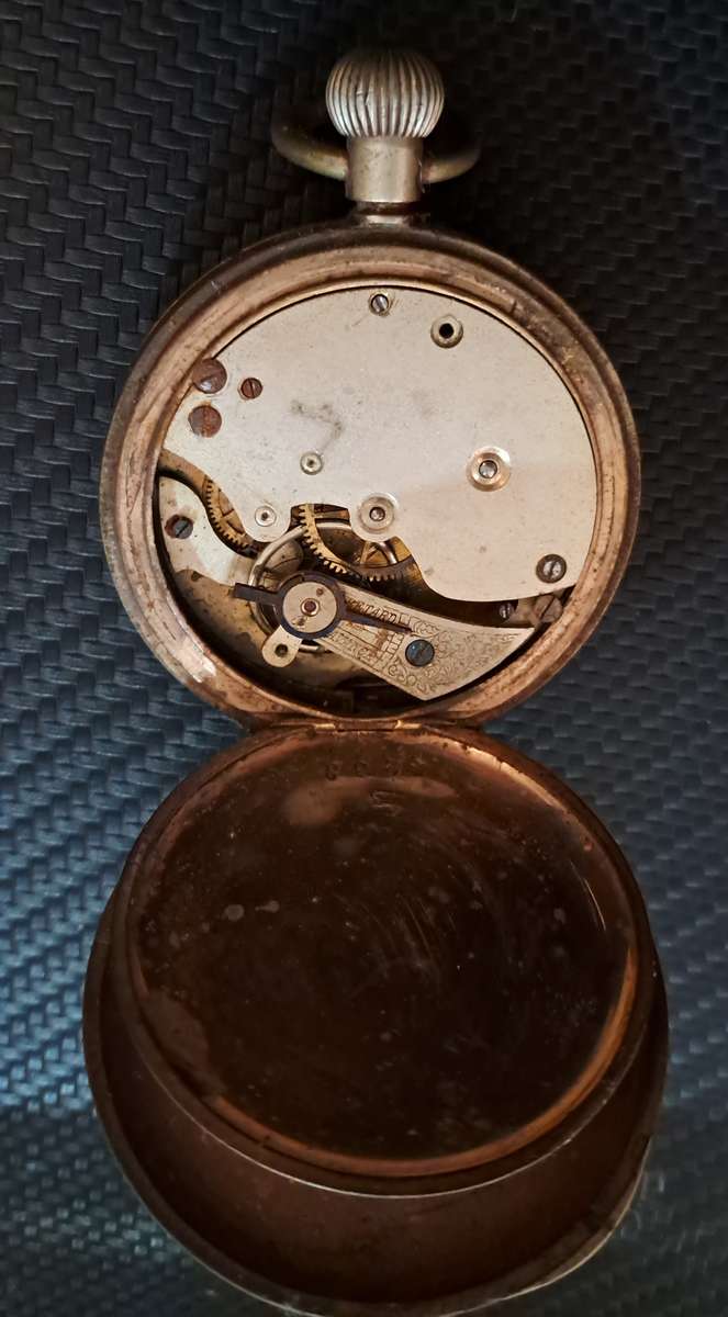 2x Vintage Pocket watches for repair or spares