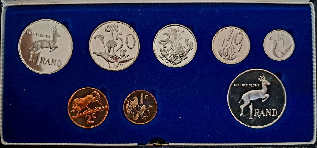 1987 Proof set with Extra Silver 1 Rand coin.