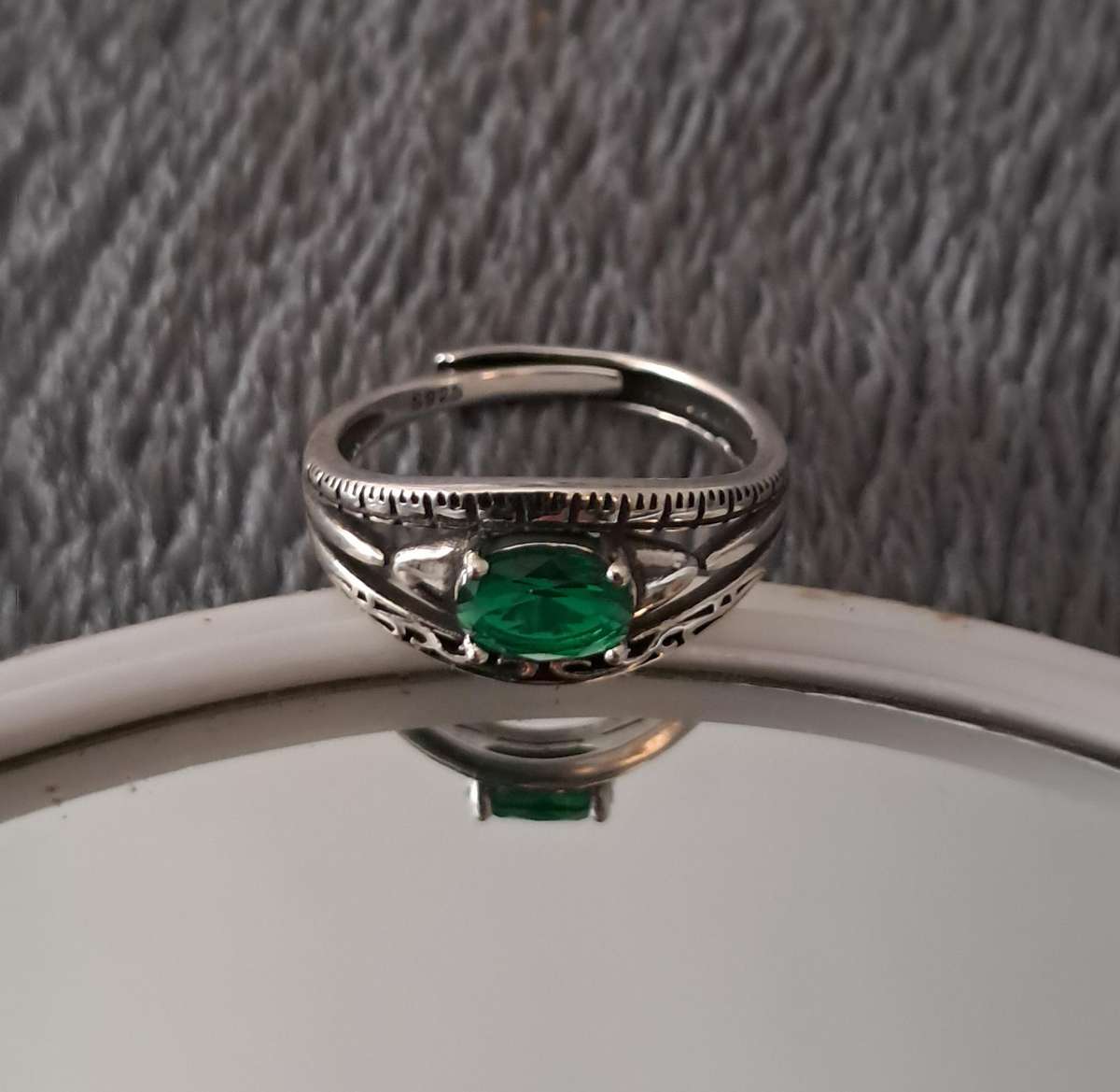 Stunning Sterling Silver Adjustable Ring