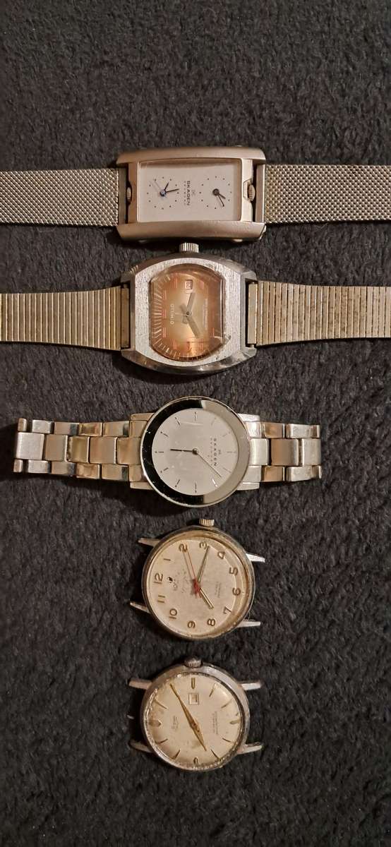 Lot Of 5 Watches Sold For Restoration / Spares