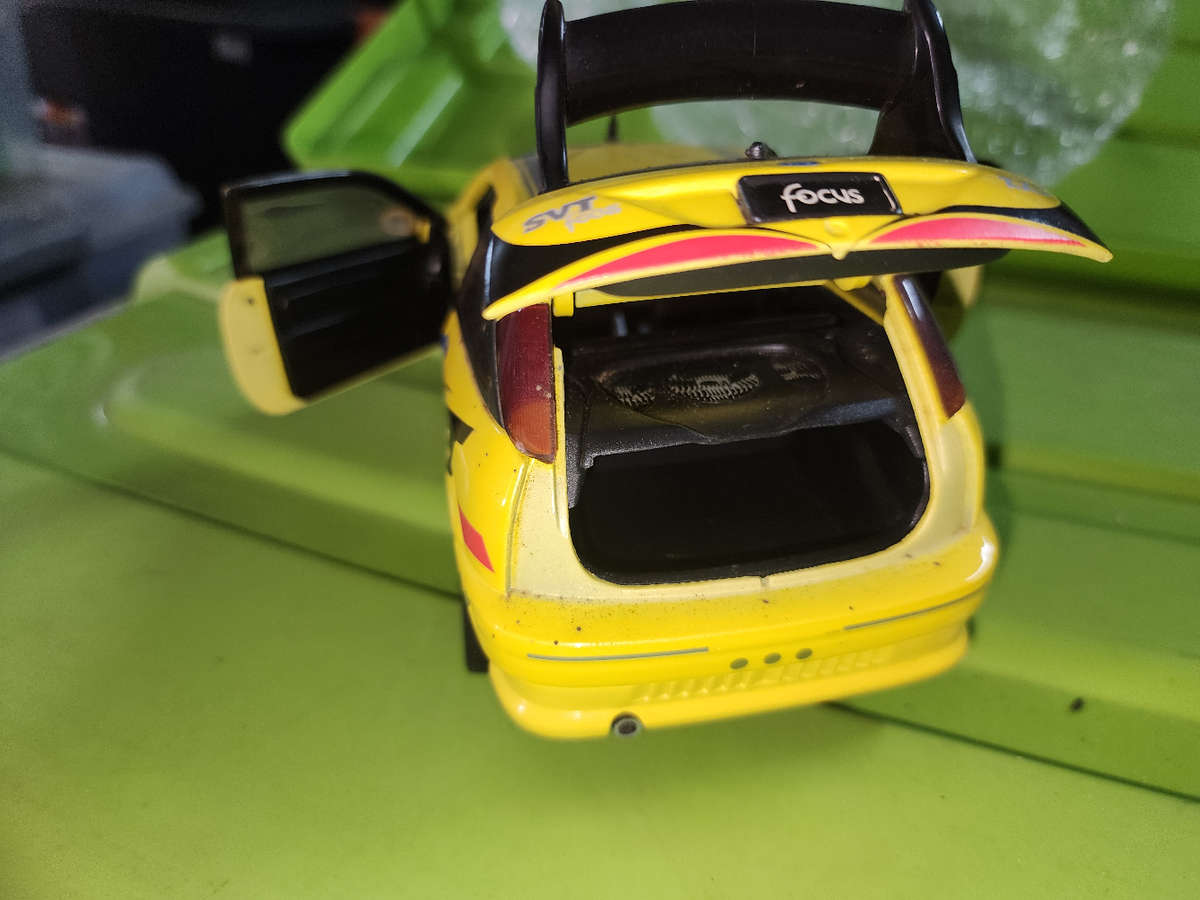 Ford Focus Tuner (1:18) Motormax
