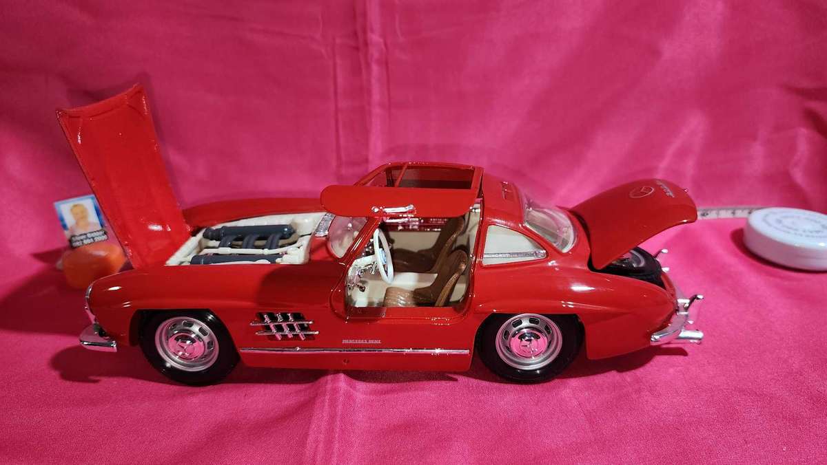 Merc 300 SL (1:18) Bburago