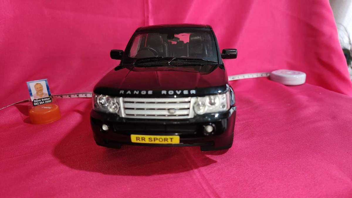 Range Rover 1:18