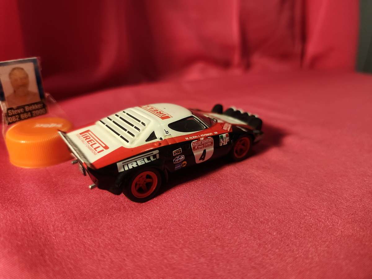 Lancia Stratos Rally (1:43)