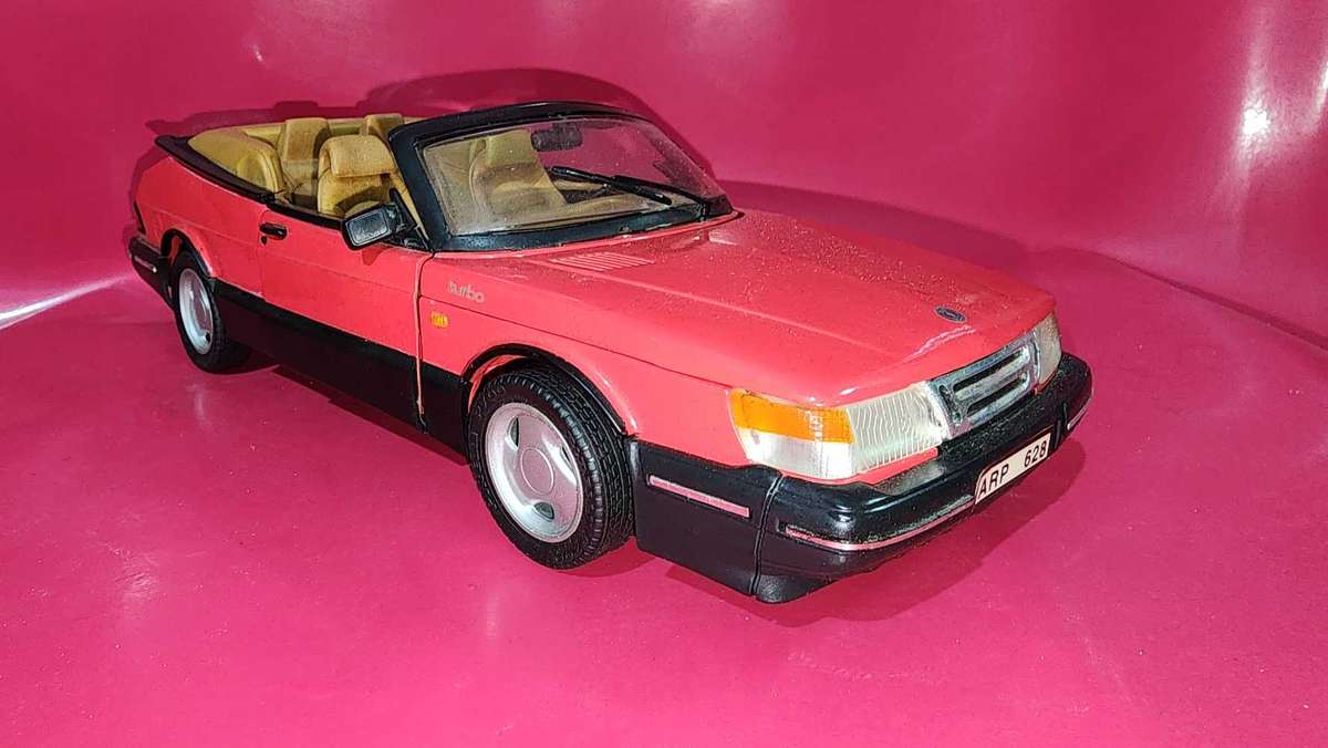 Saab 900 Turbo (1:18) by Anson