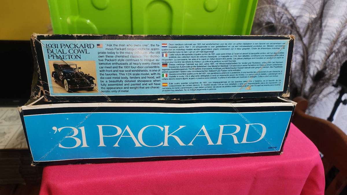 Monogram Die-Cast Metal "31' Packard"