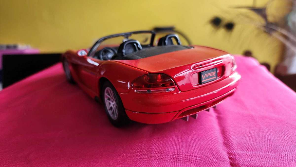 Viper .... Stunner 1:18