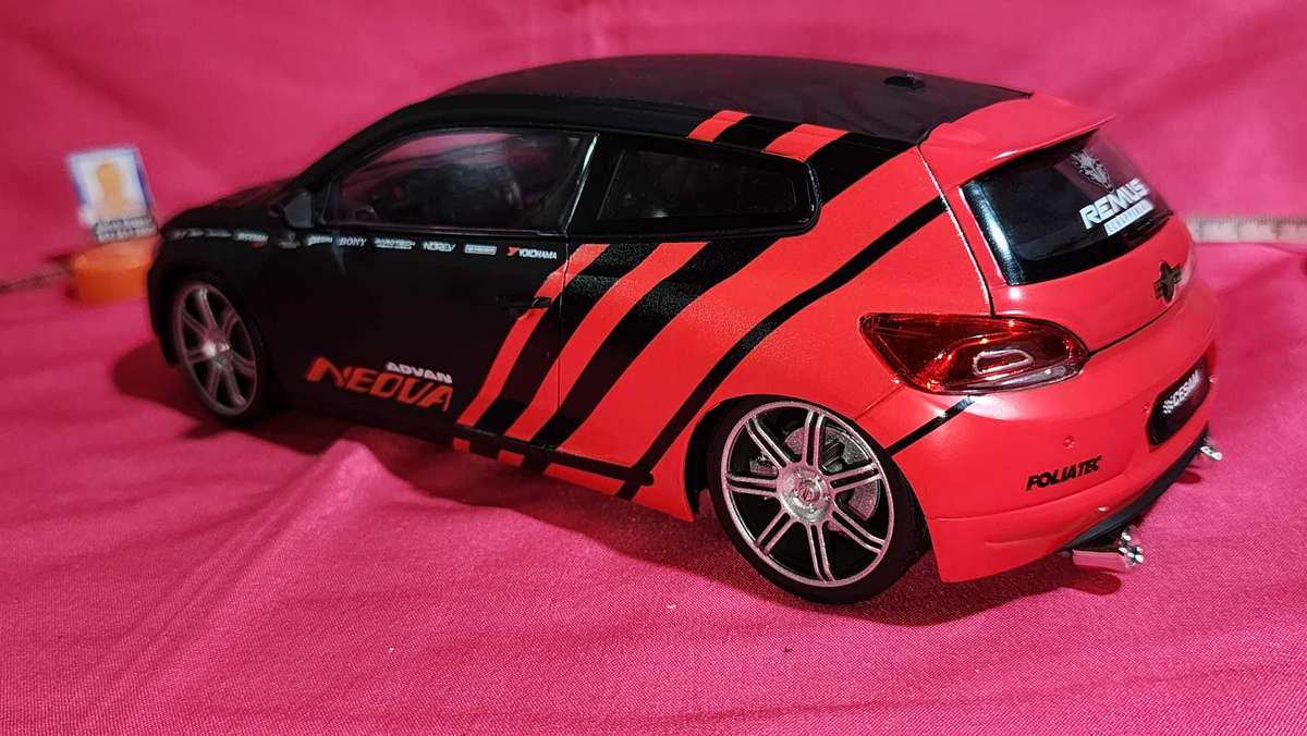 VW Scirocco (1:18) Norev