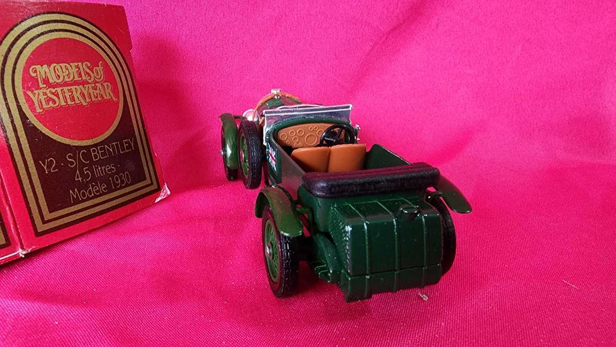 1930" 4,25Litre Super Charged Bentley ( Models of Yesteryear)