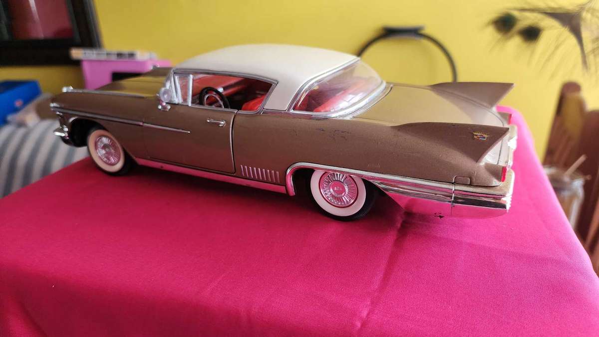 Cadillac Eldorado 1,18