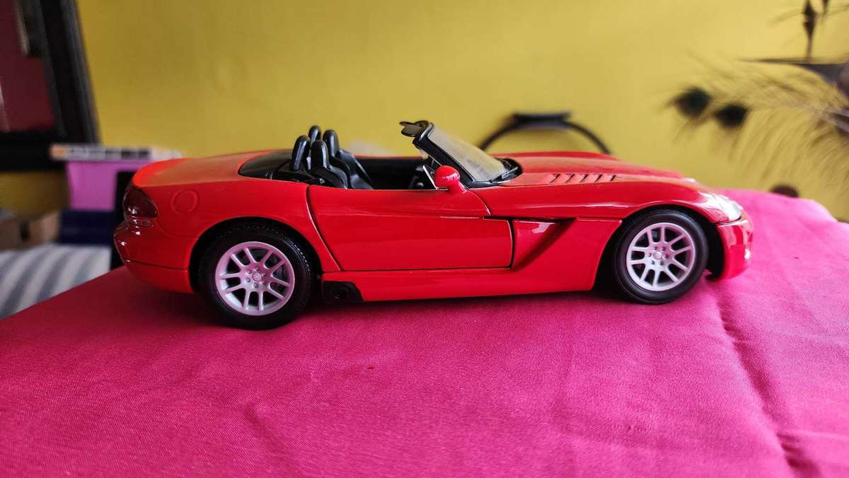 Viper .... Stunner 1:18