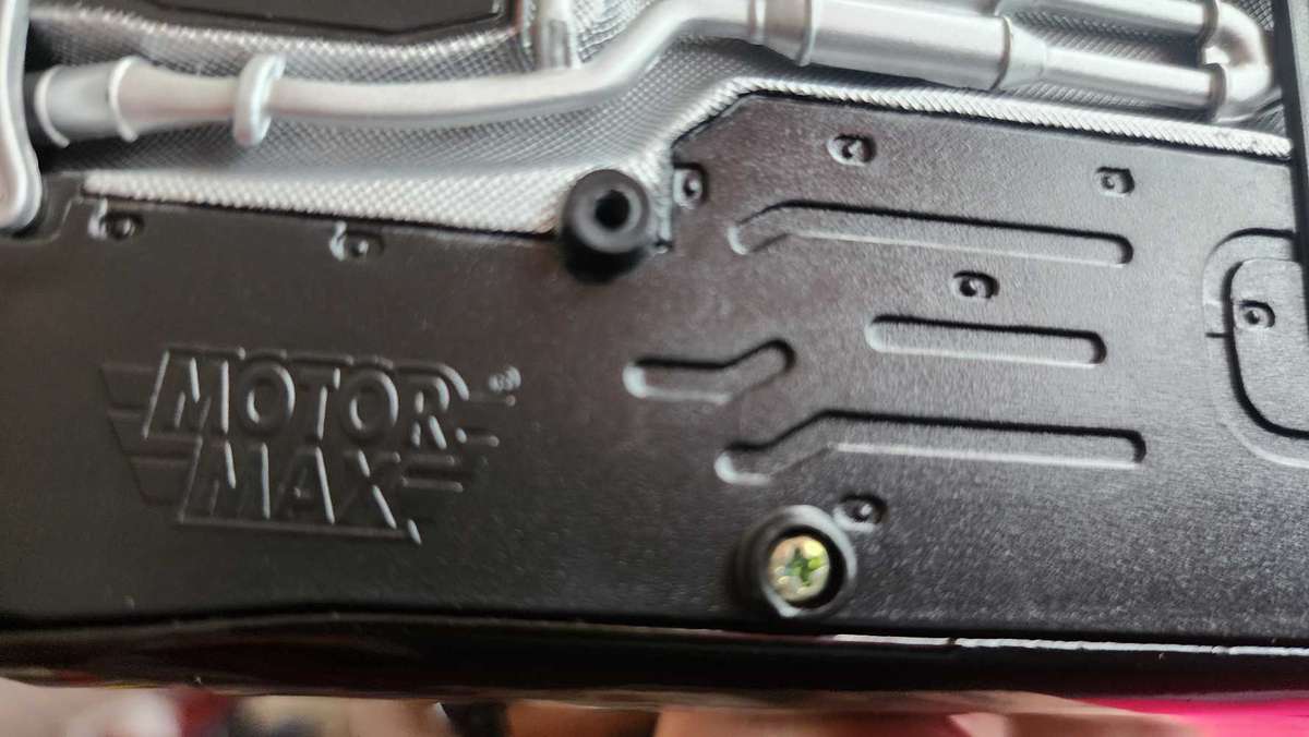 BMW 745i Motormax 1:18