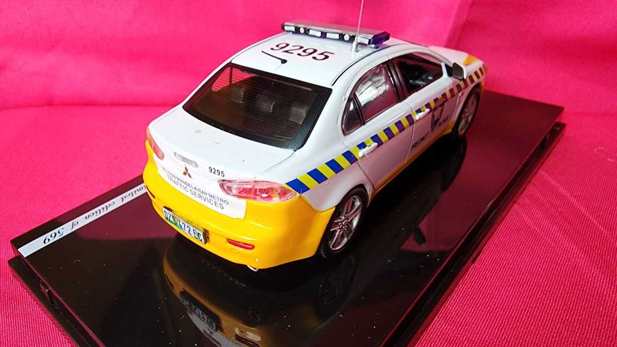 SA Traffic-Cop Mitsubishi Lancer ( 1:43 )  Port Elizabeth SA Vitesse