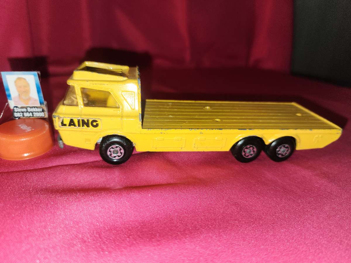 MATCHBOX Construction Transporter