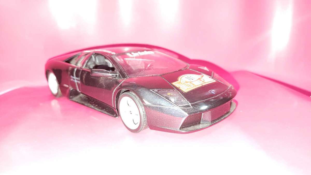 Lamborghini Murciélago (1:18) by Gate