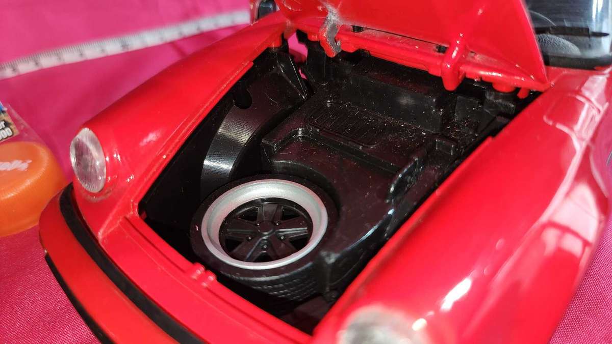 Porsche 911 Speedster (1:18) Maisto