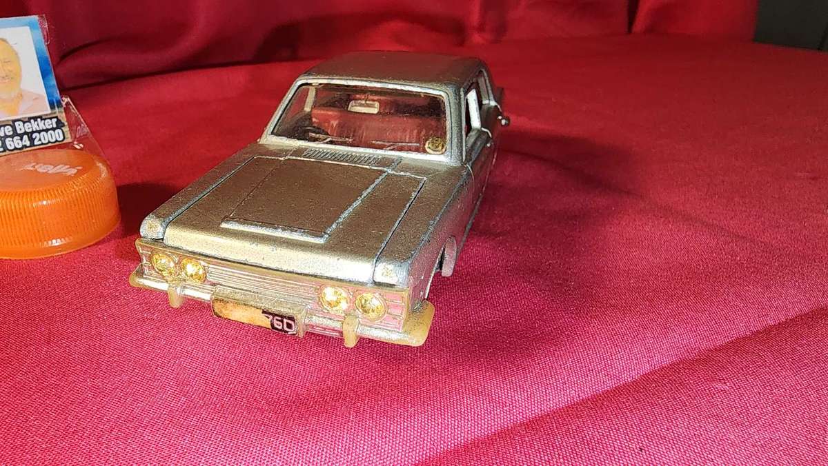 Ford Zodiac by Dinky