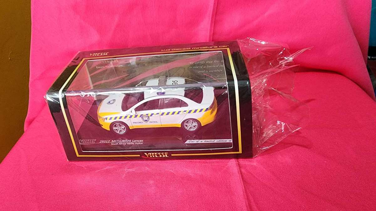 SA Traffic-Cop Mitsubishi Lancer ( 1:43 )  Port Elizabeth SA Vitesse