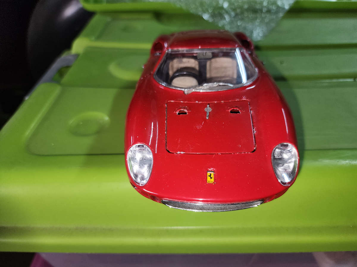 Ferrari 250 La Mans (1:18)