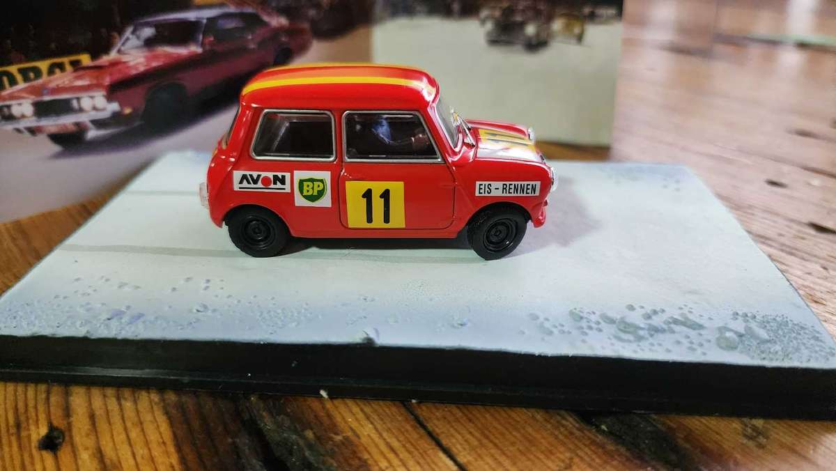 Mini in Action 1:43